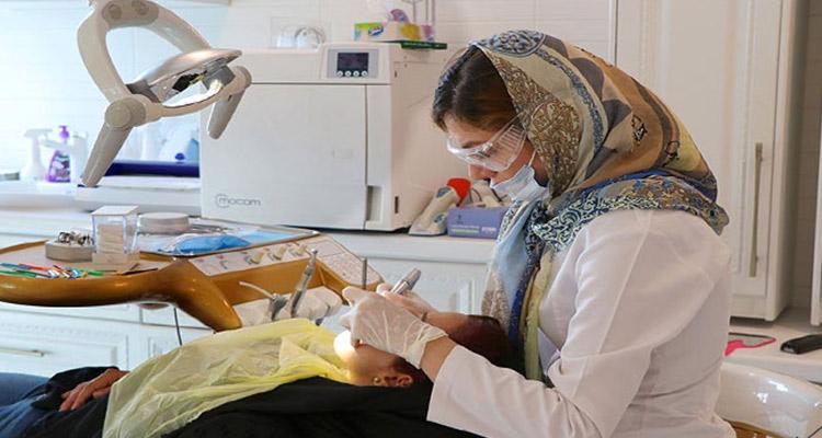 دکتر مریم محمدی، بهترین متخصص کامپوزیت دندان در کرج